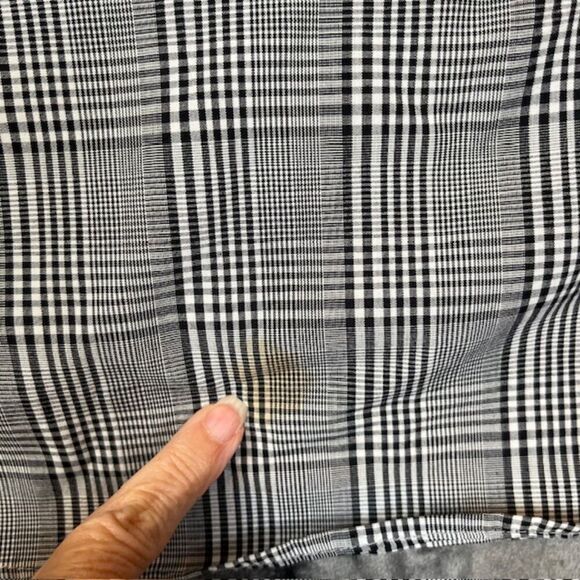 Bergamo New York Black Plaid Men's Button Front Dress Shirt Size Medium - Picture 5 of 10